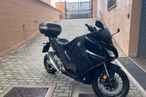 Honda Forza 750 - 2021