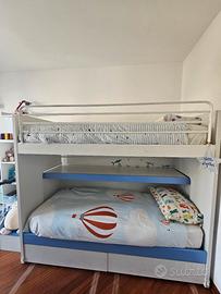 Letto a castello e materasso