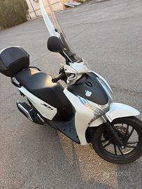 SH 125 i 2015