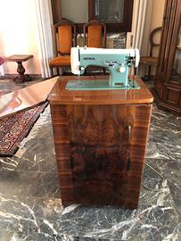 Macchina da cucire Metwar con mobile