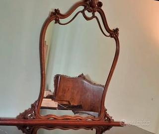 Specchiera chippendal
