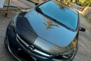 Opel Astra Sedan