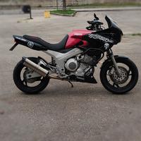 YAMAHA TDM 850
