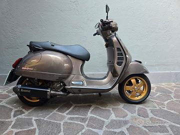 Vespa GTS 300 Super