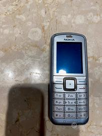 Cell. Nokia grigio Mod. 6070 - anni 2000