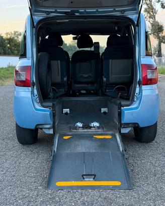FIAT MULTIPLA 1.9 CON RAMPA PER DISABILI