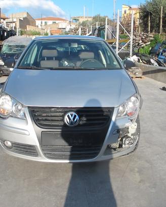 Ricambi usati VW Polo 9N 1.4 tdi 6v motore amf
