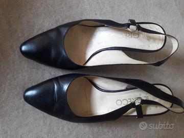 sandali neri in pelle con suola in cuoio n. 35