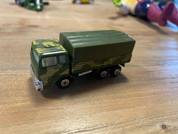 VEICOLI MILITARI GIOCATTOLO