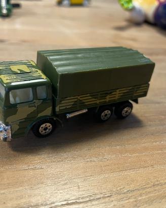 VEICOLI MILITARI GIOCATTOLO