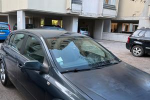 Opel astra gtc