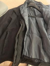 Nuovo ancora con etichetta