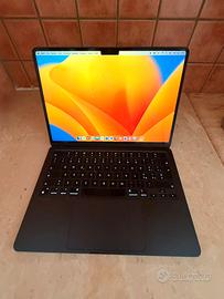 Apple MacBook Air M2 pari al nuovo