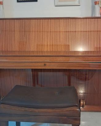 Pianoforte verticale