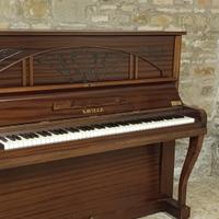 Pianoforte Saville anni60 funzionante da accordare