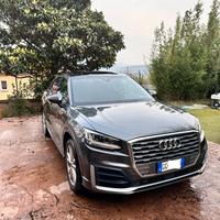 Audi Q2 sline full optional