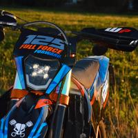 Ktm six days 125 del 2012