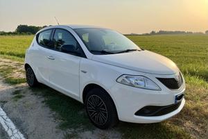 Lancia Ypsilon 1.2 69 CV - S&S - Gold - anno 2019