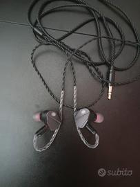 Kiwi ears canta 