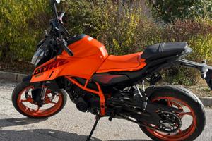 KTM Duke 390