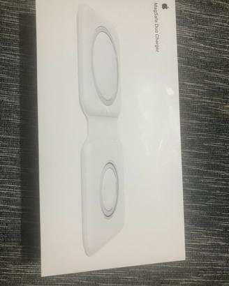 Apple Alimentatore duo MagSafe a meta prezzo