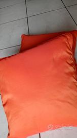 Coppia cuscini arancioni
