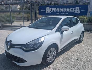 RENAULT Clio 1.2 75CV 5 porte Zen TAGLIANDATA