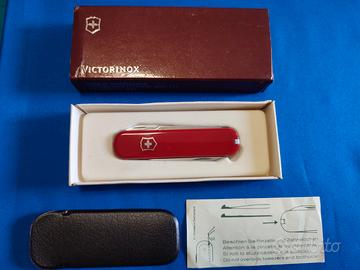 VICTORINOX anni 90 mai usato confezione originale