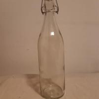 Bottiglie di vetro trasparente chiusura ermetica