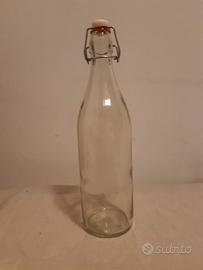 Bottiglie di vetro trasparente chiusura ermetica