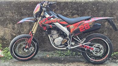 HM CRM F125X - 2010