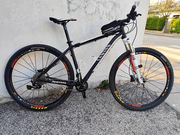 Canyon Yellowstone 29" - RockShox Reba