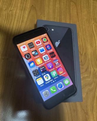 Apple iPhone 8 64GB - Grigio Siderale Usato Libero