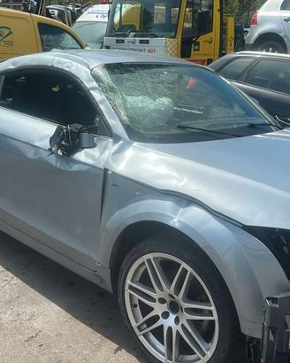 AUDI TT ANNO 2008 Benzina