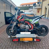 Pitbyke PBS HYPER 160 *Pari al nuovo*+ supporto