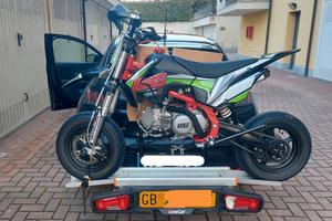 Pitbyke PBS HYPER 160 *Pari al nuovo*+ supporto