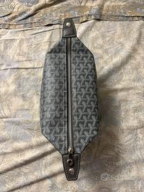 pochette goyard