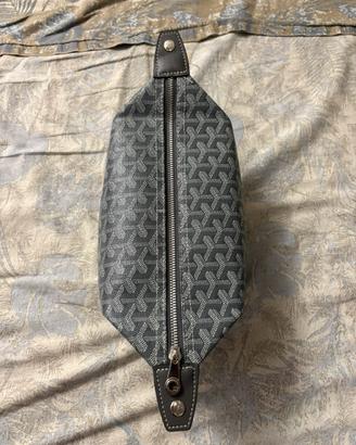 pochette goyard