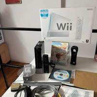 Lotto Console Nintendo Wii con Giochi e Accessori