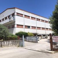 Settore Abbigliamento: Immobile e macchinari a Cam