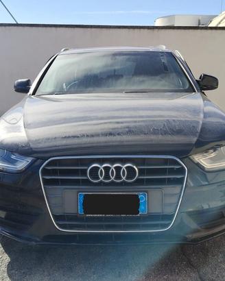 Audi A4 Avant Sinistrata