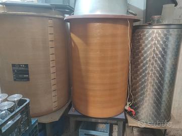 cilindri in vetroresina per vino