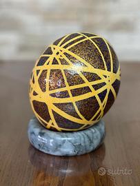 Uovo di Struzzo dipinto a mano