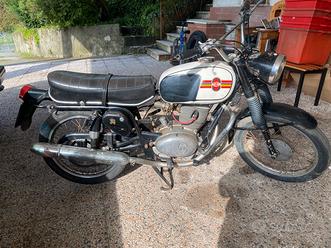 Gilera 124 sei giorni speciale