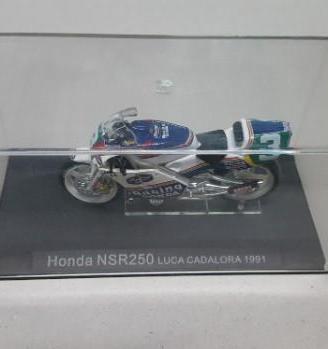 Modellino Honda Nsr250 Cadalora
