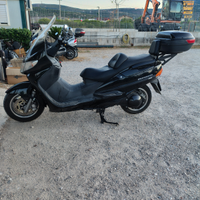 Suzuki Burgman 400