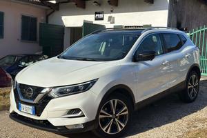 Nissan QASHQAI 1.5 dCi TEKNA EU6B TETTO FULLOPT KM