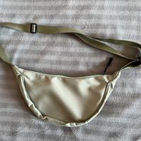 borsa verde a spalla tipo marsupio