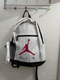 Jordan Nike Air Jordan Classic DNA Backpack bianco