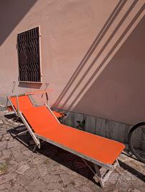 sdraio piscina 